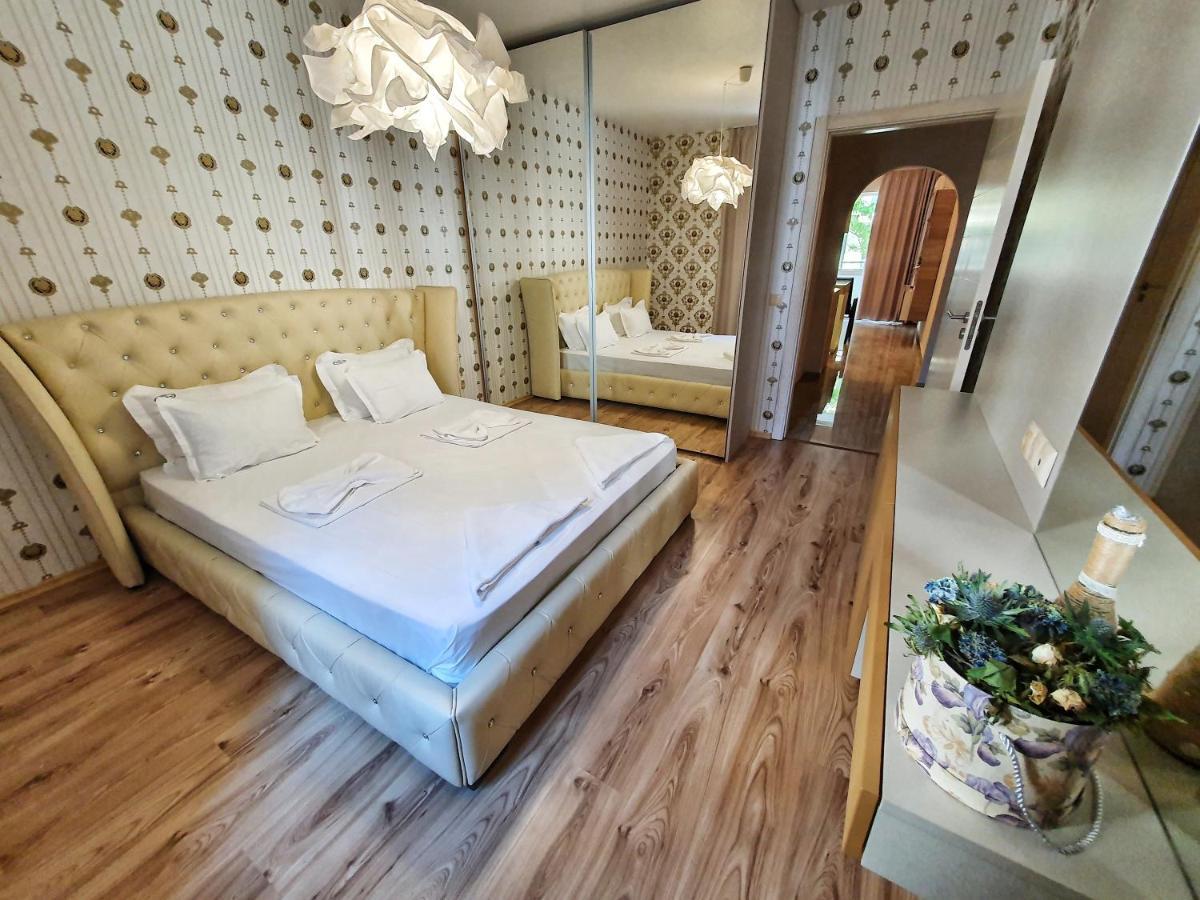 Apartments In Atlantic Поморие Екстериор снимка