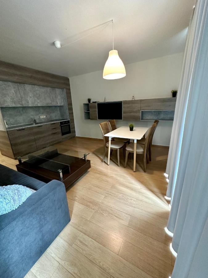 Apartments In Atlantic Поморие Екстериор снимка