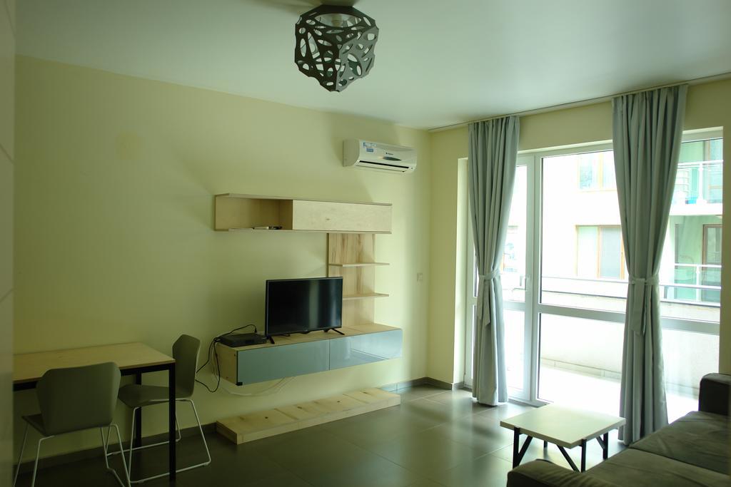 Apartments In Atlantic Поморие Екстериор снимка