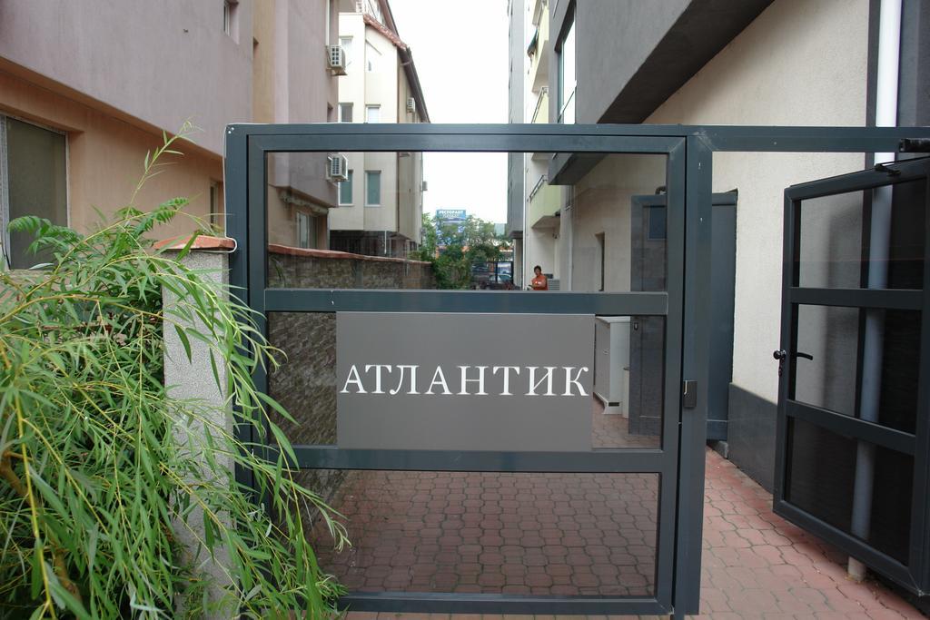 Apartments In Atlantic Поморие Екстериор снимка